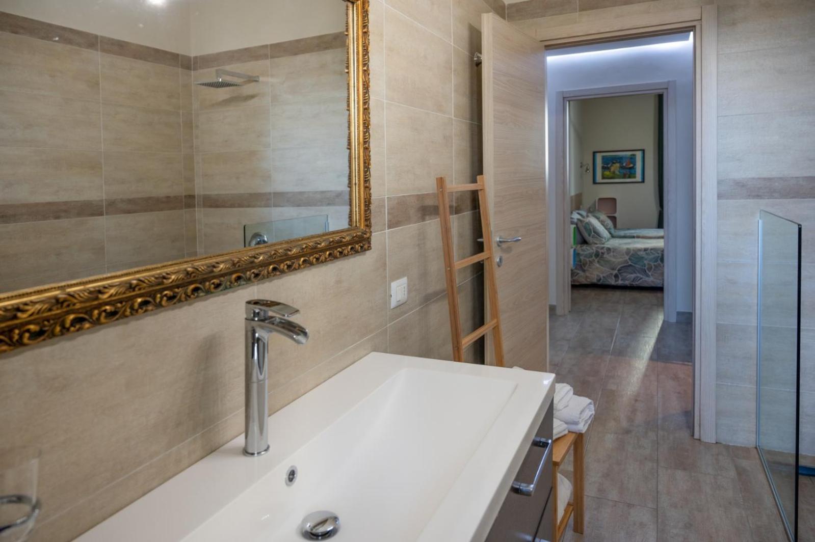 B&B Il Quadrato 19 Nerviano Bagian luar foto