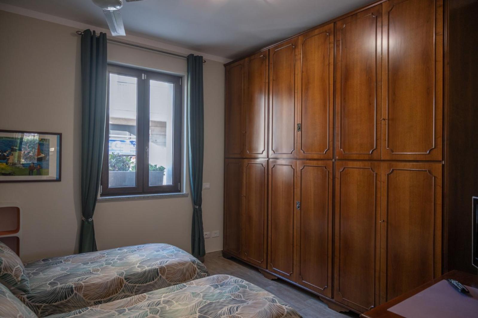 B&B Il Quadrato 19 Nerviano Bagian luar foto