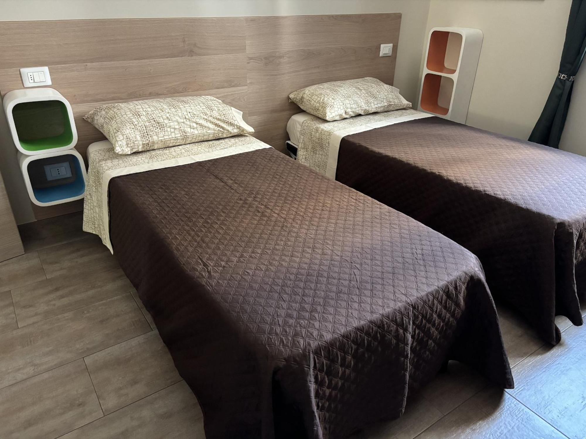 B&B Il Quadrato 19 Nerviano Bagian luar foto